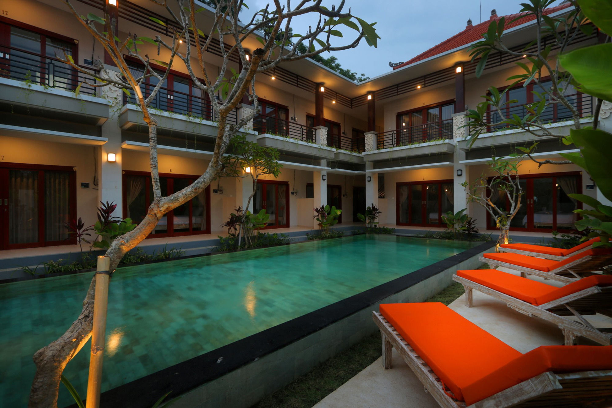 Avisara & 4* Nusa Dua (Bali)