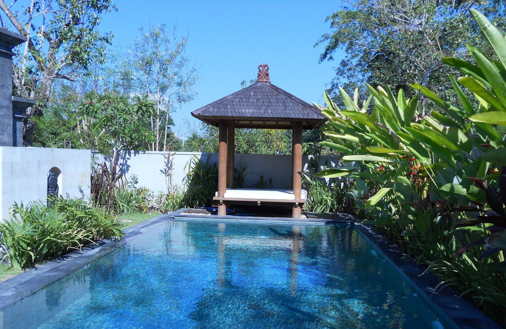 Avisara & Resort 4*